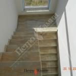 Мраморная лестница из мрамора Brechia Onichata